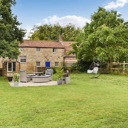 Dom wakacyjny Hall Barn *