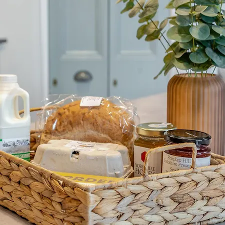 Hall Barn Holiday home